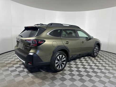 Used 2025 Subaru Outback Limited XT image 7