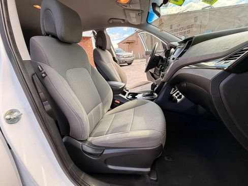 Used 2017 Hyundai Santa Fe Sport AWD/4WD image 16