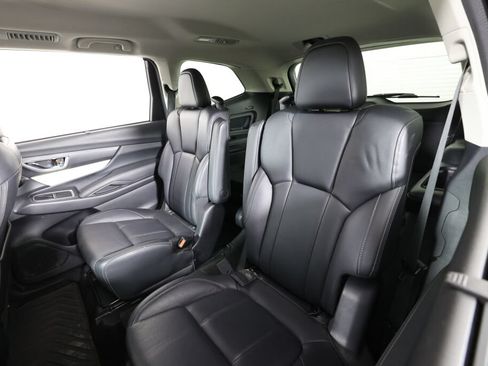 Used 2021 Subaru Ascent Limited w/ Popular Package #4 AWD/4WD image 15