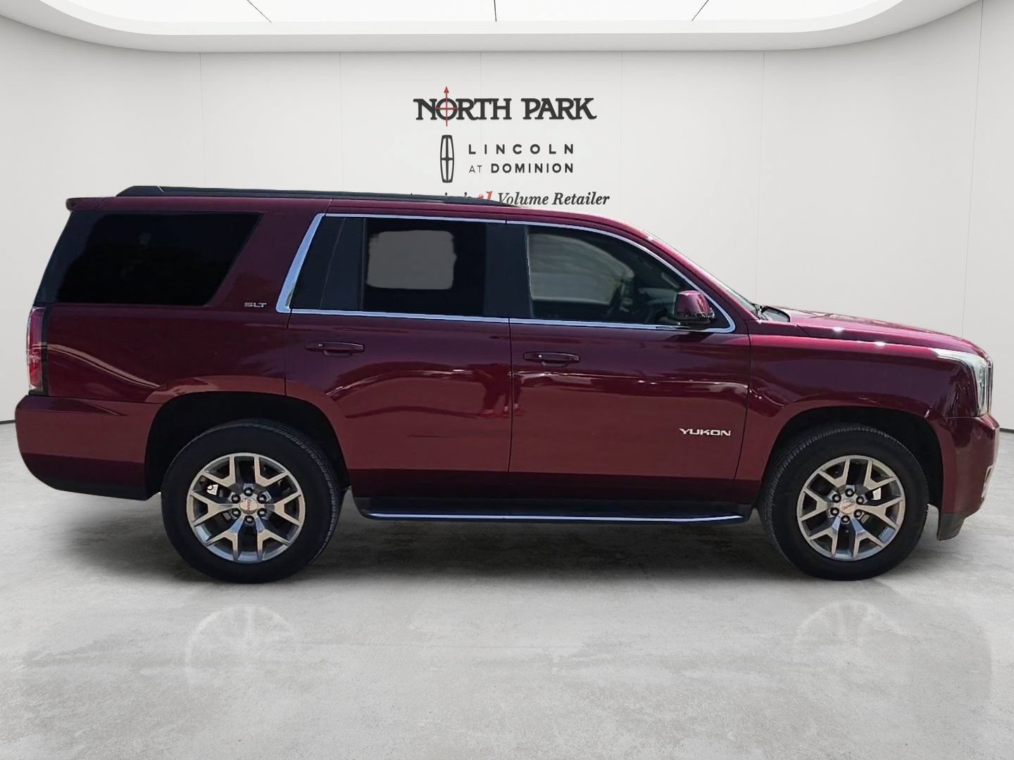 Used 2019 GMC Yukon SLT w/ Open Road Package RWD image 6