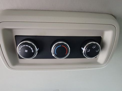 Used 2017 Dodge Grand Caravan SE w/ Power Window Group image 26