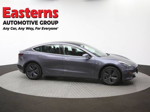 Used 2020 Tesla Model 3 Standard Range Plus RWD image 41
