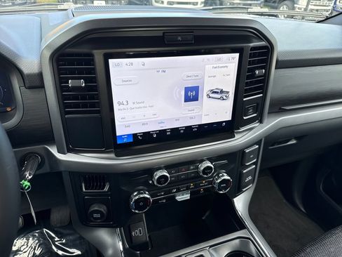 Used 2026 Ford F150 XLT w/ XLT Black Appearance Package RWD image 19