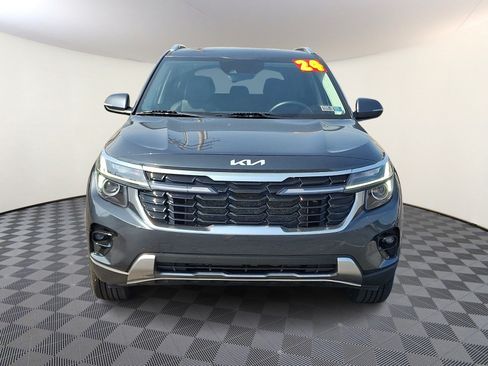 Used 2024 Kia Seltos S AWD/4WD image 2