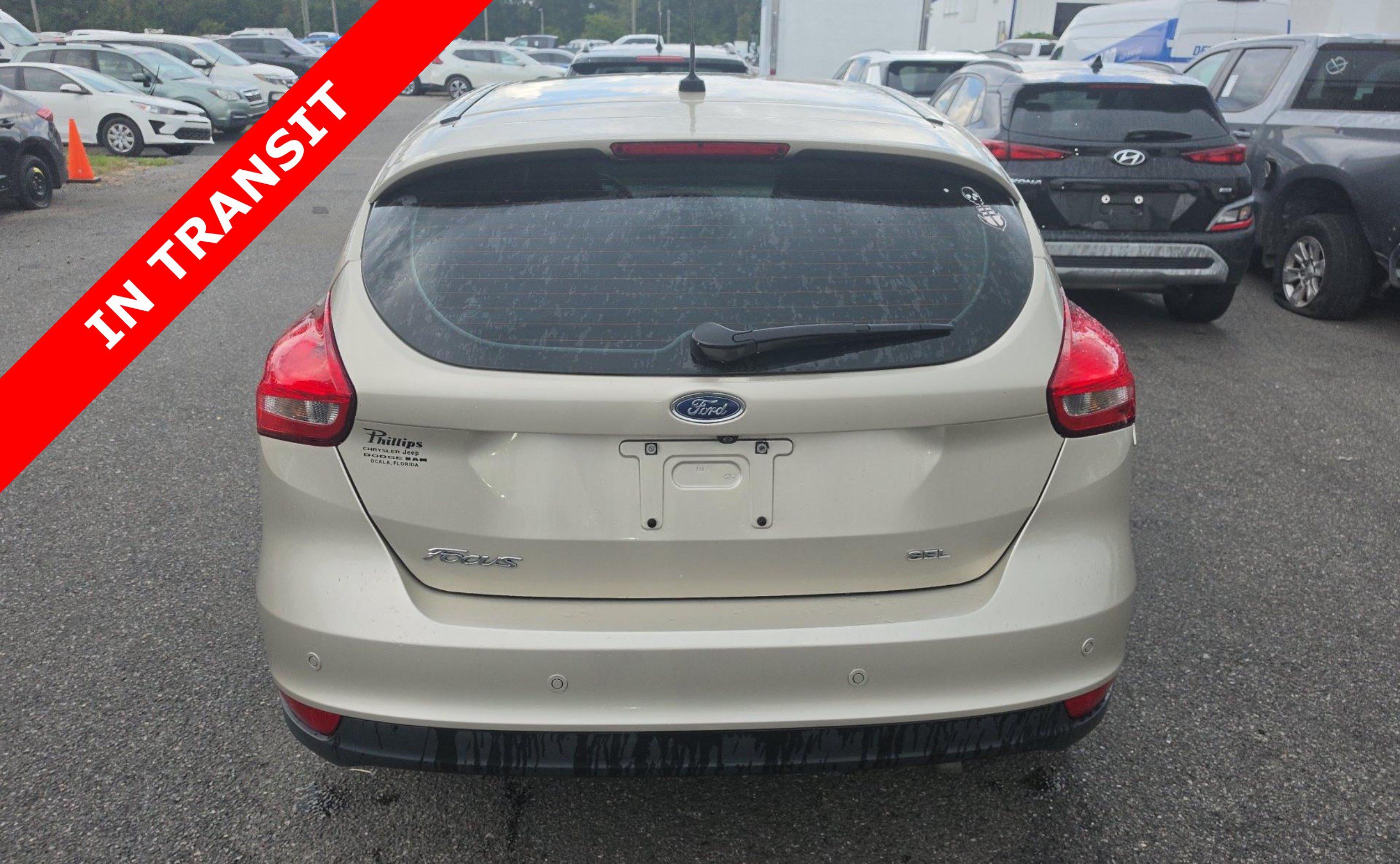 Used 2017 Ford Focus SEL FWD image 5