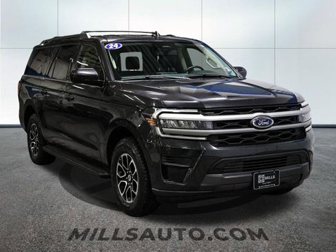 Certified 2024 Ford Expedition Max XLT image 11