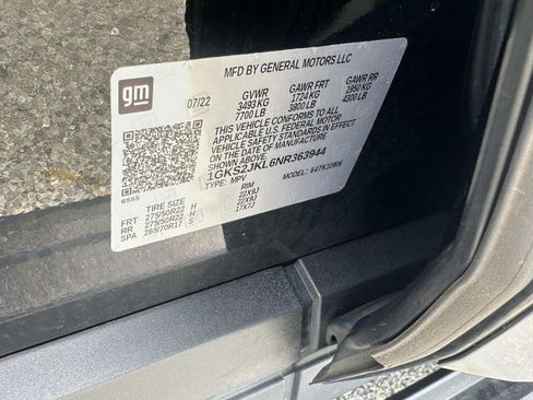 Used 2022 GMC Yukon XL Denali image 30