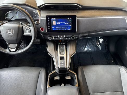 Used 2018 Honda Clarity Touring image 15