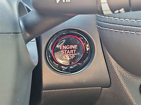 New 2026 Honda HR-V EX-L image 15