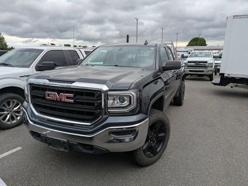 Used 2017 GMC Sierra 1500 4x4 Double Cab w/ Sierra Convenience Package image 1