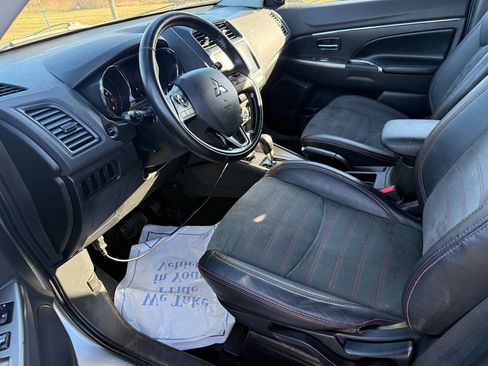 Used 2018 Mitsubishi Outlander Sport SE image 10