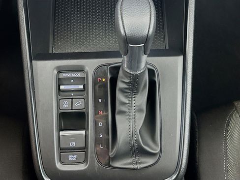 Used 2025 Honda CR-V LX image 23