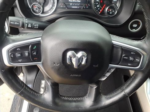 Used 2019 RAM 1500 Laramie image 25