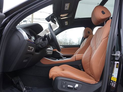 Used 2023 BMW X5 xDrive40i w/ Premium Package image 37