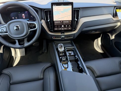 New 2026 Volvo XC60 B5 Ultra w/ Protection Package image 14