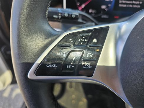 Certified 2024 Mercedes-Benz GLC 300 image 18