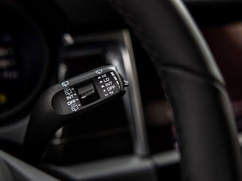 New 2026 Porsche Macan S image 47