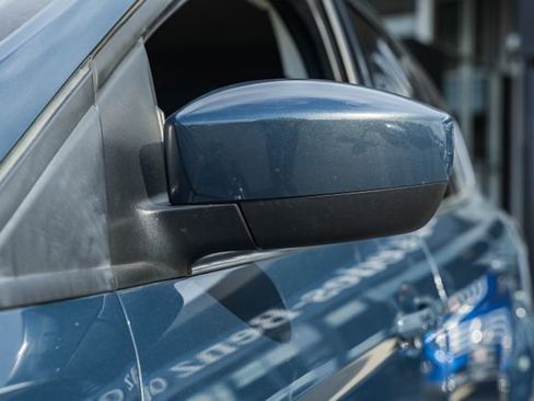 Used 2019 Ford Escape SE image 15