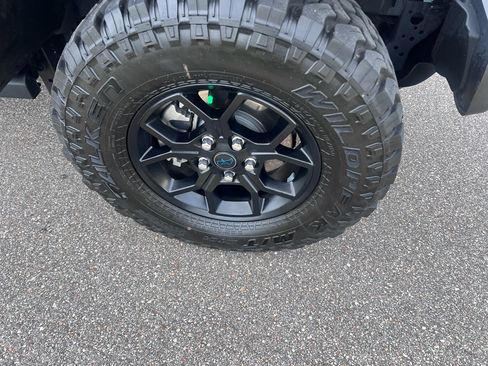 Used 2025 Jeep Wrangler Willys image 2