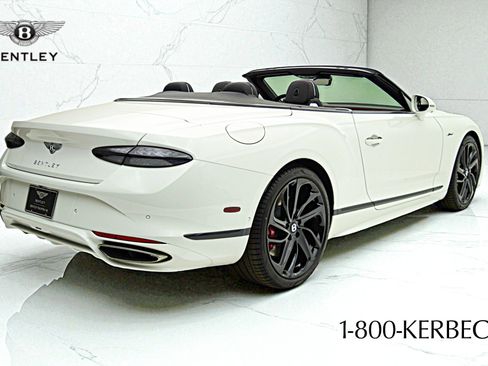 Used 2025 Bentley Continental GT Speed image 11