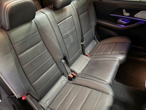 Used 2024 Mercedes-Benz GLS 450 4MATIC image 57