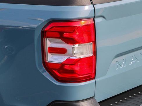 Used 2022 Ford Maverick XLT w/ Equipment Group 300A Standard image 11