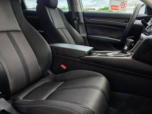Used 2020 Honda Accord EX image 14