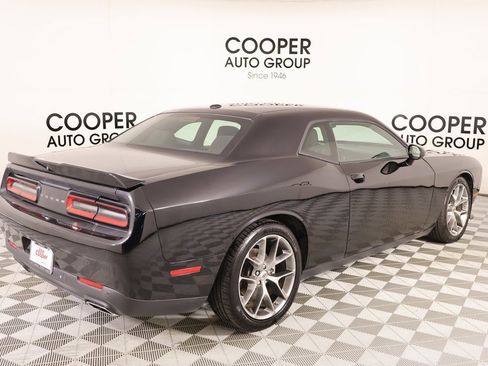 Used 2022 Dodge Challenger GT image 18