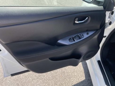 Certified 2023 Nissan Leaf S FWD image 16