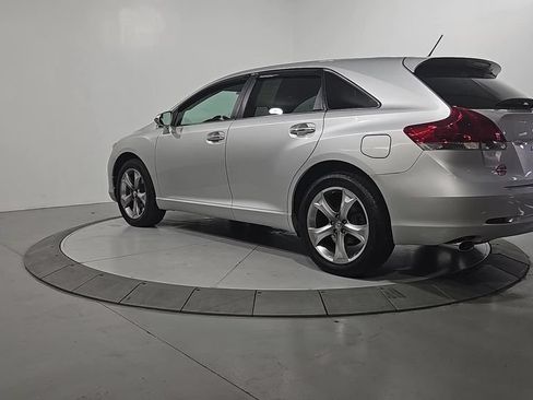 Used 2014 Toyota Venza Limited AWD/4WD image 3