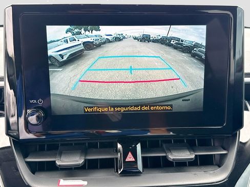 Used 2024 Toyota Corolla Cross LE FWD image 14