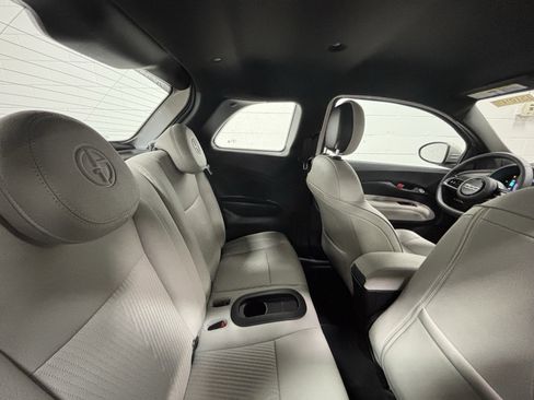 New 2025 FIAT 500 e image 11