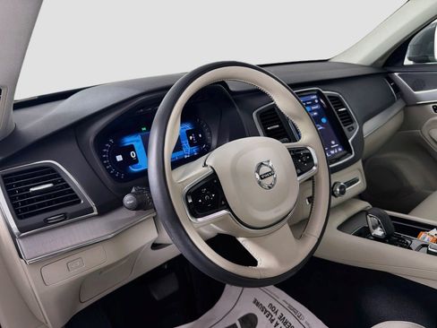 Certified 2024 Volvo XC90 B5 Core w/ Protection Package Premier AWD/4WD image 10