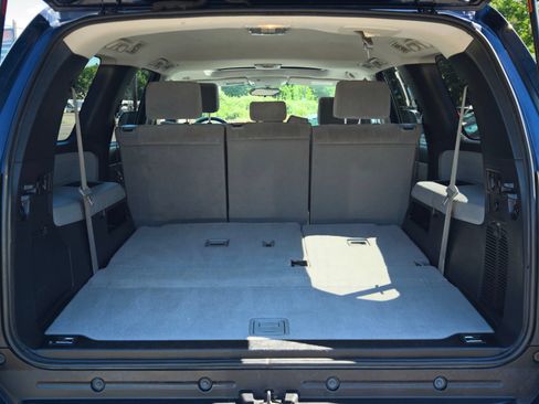 Used 2010 Toyota Sequoia SR5 AWD/4WD image 49