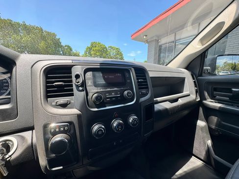 Used 2019 RAM 1500 Tradesman RWD image 21