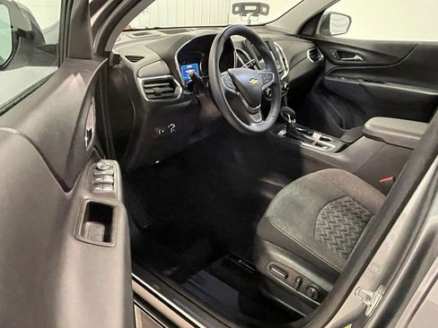 Used 2023 Chevrolet Equinox LT image 18