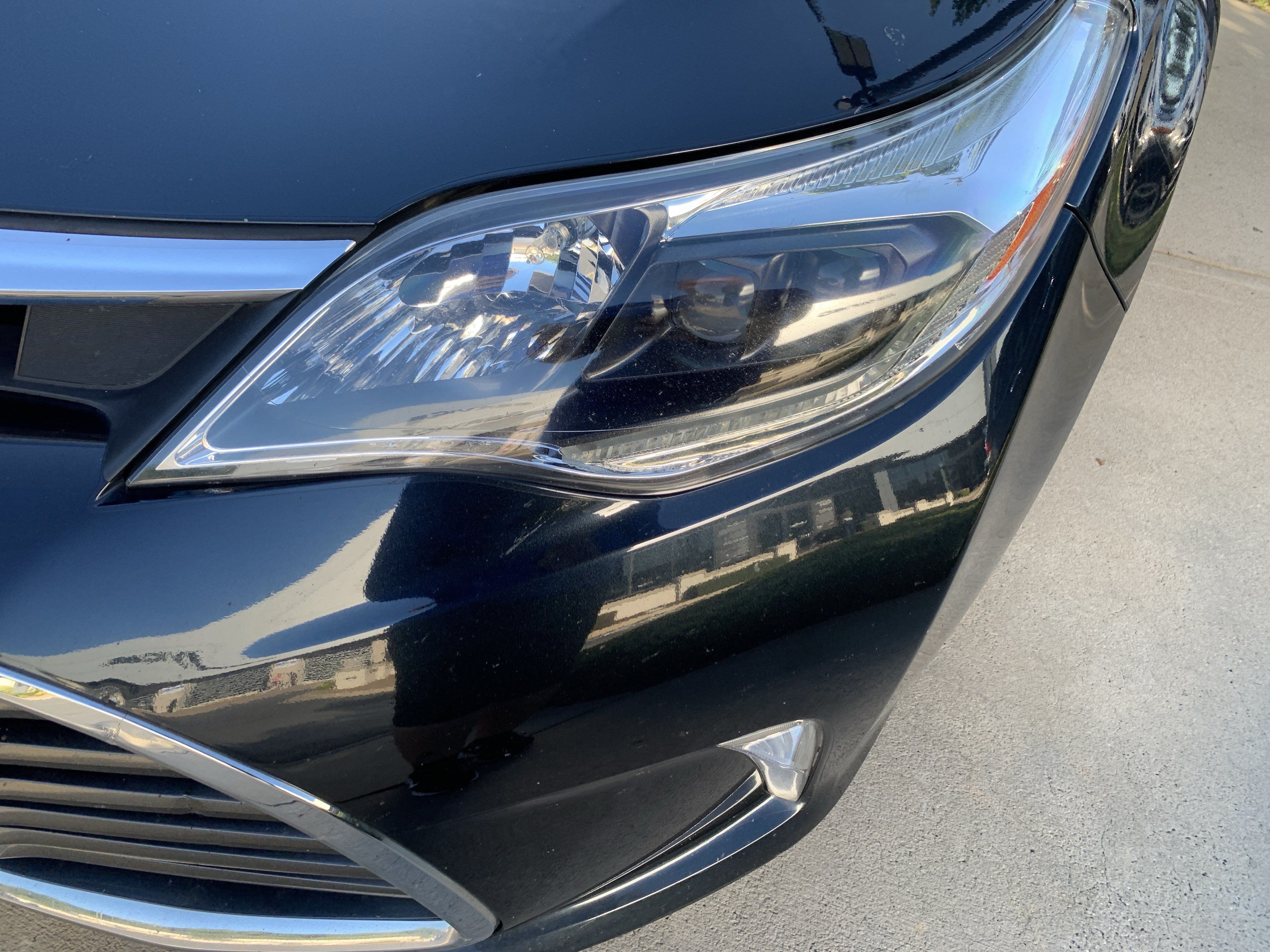 Used 2016 Toyota Avalon Limited w/ Toyota Safety Sense Package FWD image 6