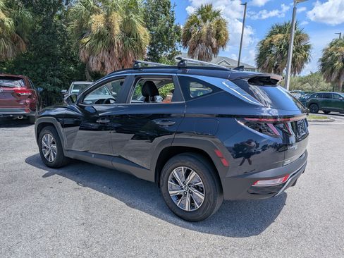 Used 2022 Hyundai Tucson Blue AWD/4WD image 6