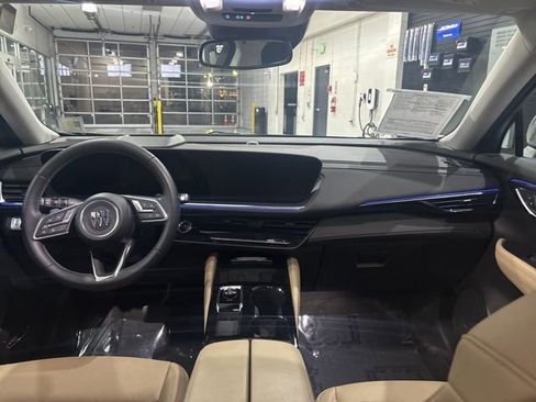 Used 2025 Buick Envision Preferred image 35