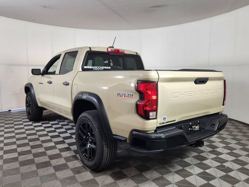 Used 2023 Chevrolet Colorado Trail Boss AWD/4WD image 5