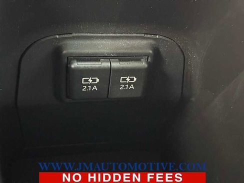Used 2019 Toyota RAV4 XLE Premium w/ All Weather Liner Package AWD/4WD image 40