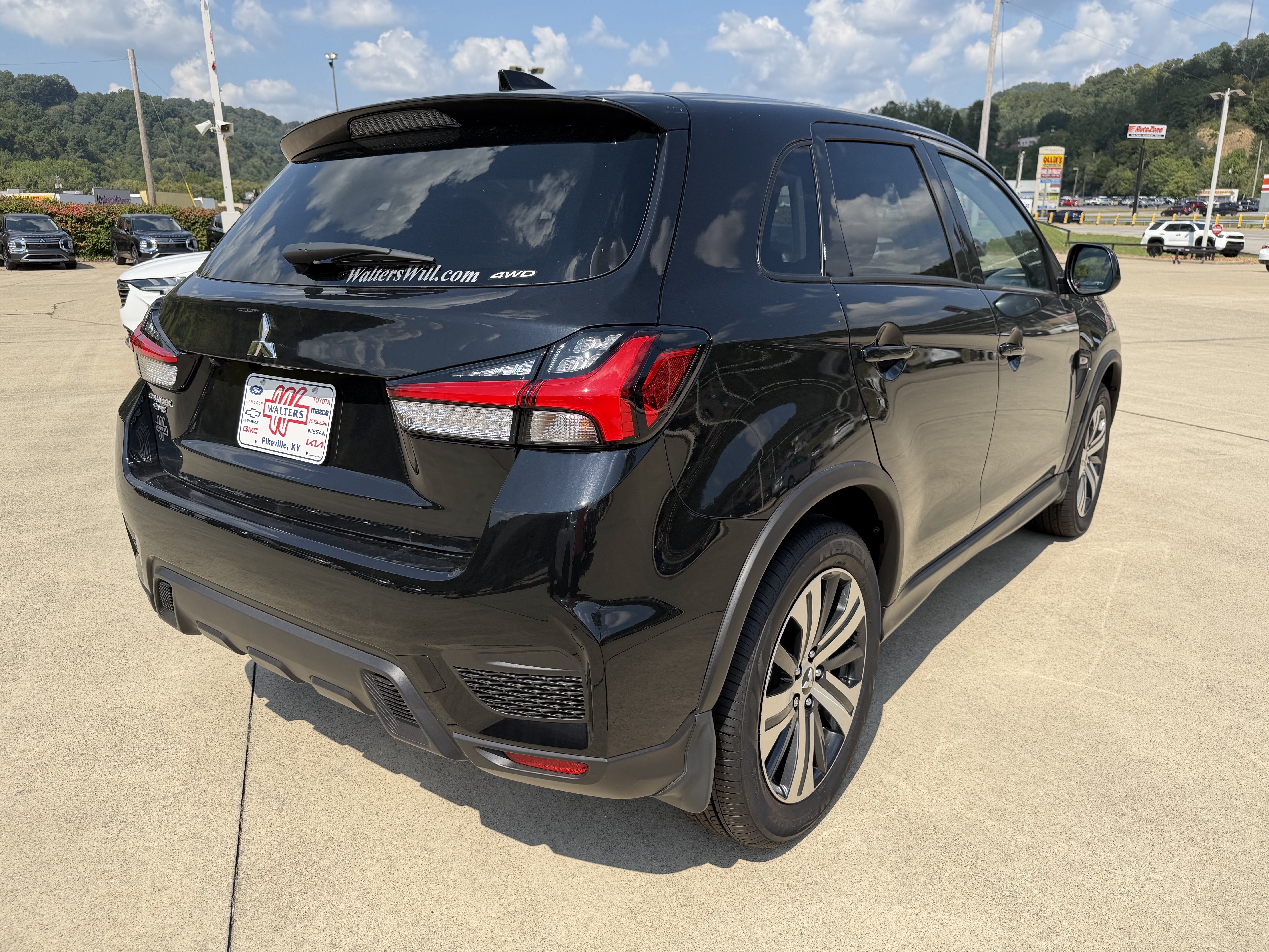 New 2026 Mitsubishi Outlander Sport ES AWD/4WD image 7