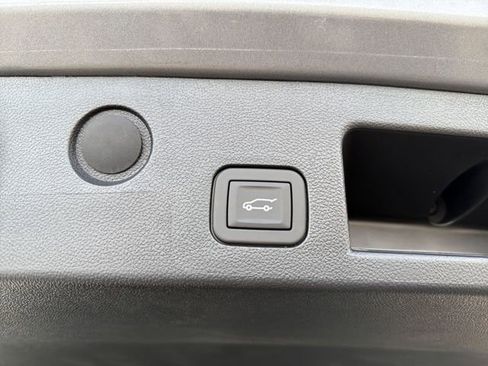 New 2026 Chevrolet Equinox LT w/ Convenience Package II image 20