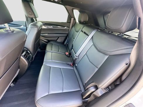 Used 2023 Cadillac XT5 Premium Luxury w/ Technology Package FWD image 16