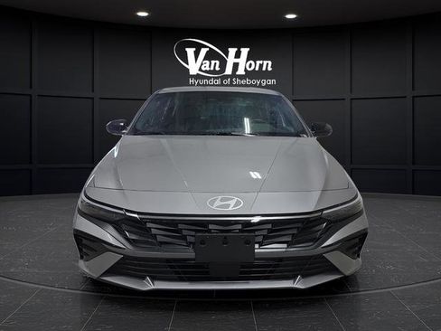 New 2026 Hyundai Elantra SEL Sport image 11