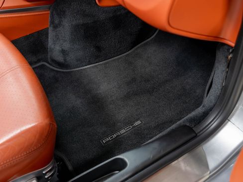 Used 2008 Porsche 911 Turbo image 93