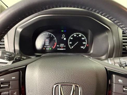 Used 2025 Honda Odyssey EX-L image 19