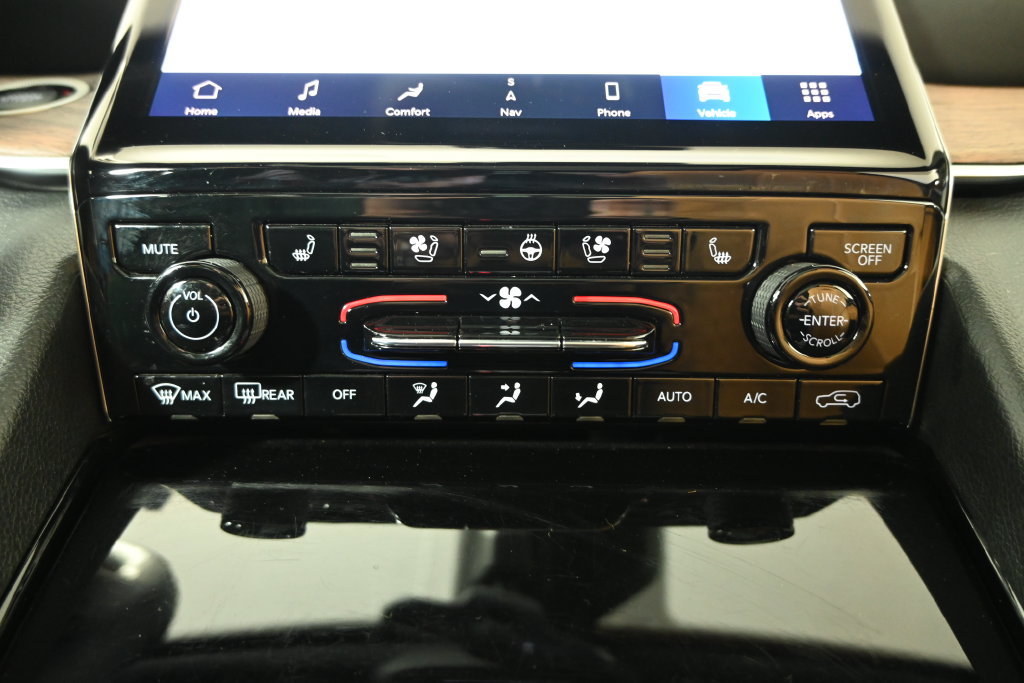 Used 2022 Jeep Grand Cherokee Summit w/ Adv Protech Group IV AWD/4WD image 30