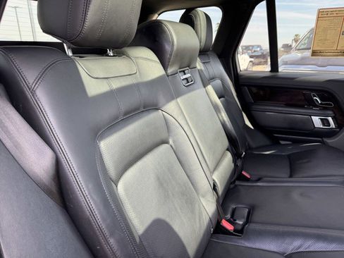 Used 2022 Land Rover Range Rover Westminster Edition image 12