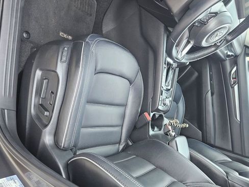 Used 2025 MAZDA CX-5 AWD 2.5 S w/ Preferred Package image 11